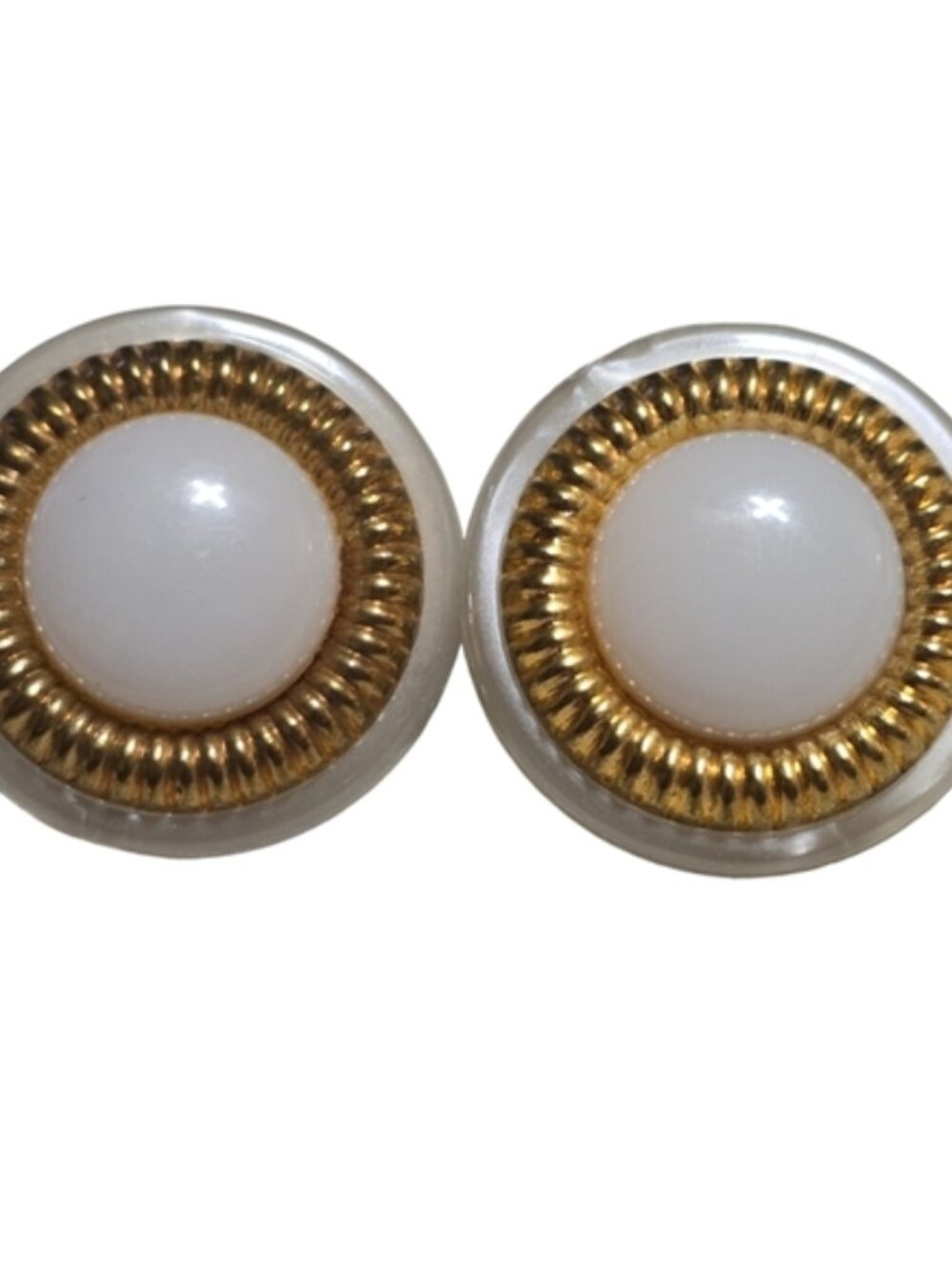 Vintage Acrylic Marbled White Round Post Earrings
